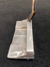 Broomstick/Wide One 44" w/ JMX 2 Piece Grip/Graphite/Steel Men RHPutter--H/Cover
