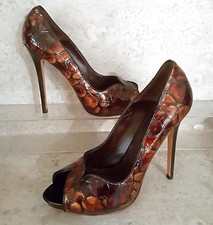 Alexander McQueen  pumps stiletto heels size 39.5 us 9 M