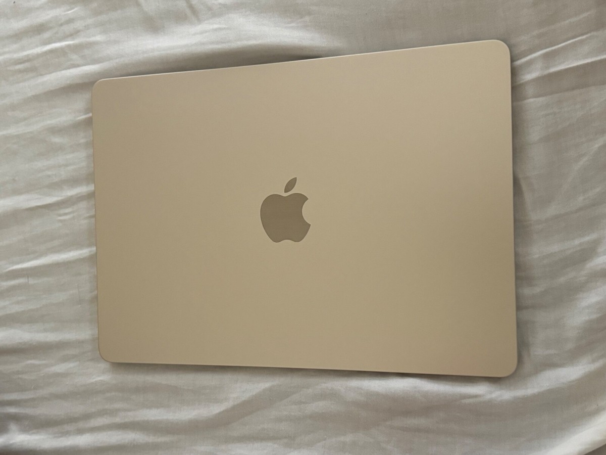 2024 Apple MacBook Air 13