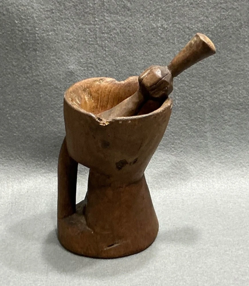 ANTIQUE 18th CENTURY PRIMITIVE HAND CARVED WOOD MORTAR AND PESTLE GREAT PATINA
Opens in a new window