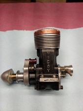 Motore modello McCoy 60 Duro Matic testa rossa