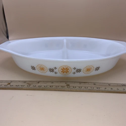 Vintage Pyrex  Divided Casserole Dish 1-1/2 Quart Promo