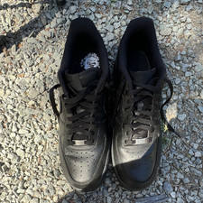Nike Air Force 1 Mens Black Low Top Lace Up A...