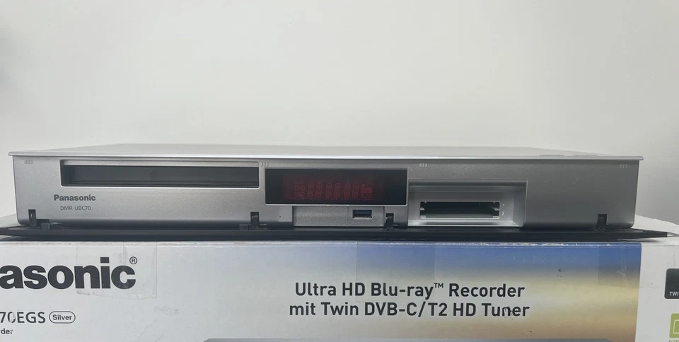 Panasonic DMR-UBC70 UHD Blu-ray Recorder mit Twin DVB-C/T2 HD Tuner - Silber... - Bild 4 von 4