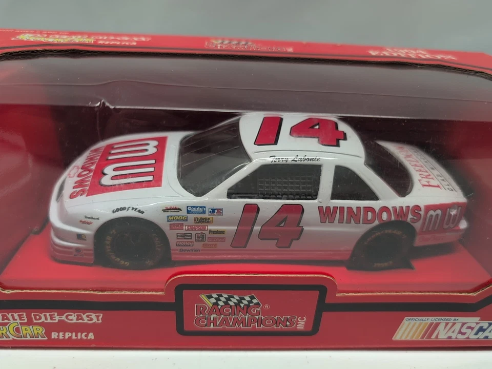 Coche Terry Labonte #14 MW Windows 1994 NASCAR Racing Champions 1:24 nuevo en caja Foto 3 de 4