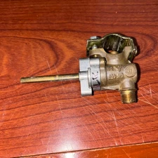 THERMADOR GGS365 series cooktop gas valve 00367507, 367507   "red"