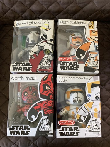 DISNEY STAR WARS DARTH MAUL GRIEVOUS COMMANDER CODY MUGGS HASBRO FUNKO POP