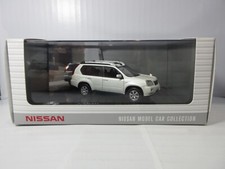 1:43 NISSAN X-TRAIL T31 White Color Sample Model Car