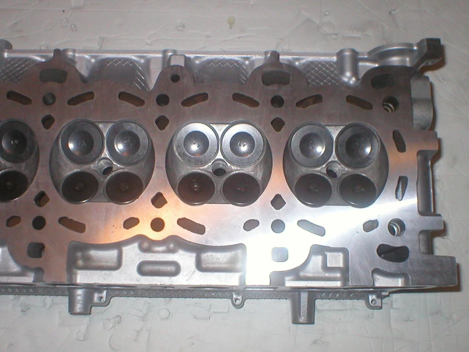 MAZDA 6 3 5 2.3 2006-2009 6M8G VTi REBUILT CYLINDER HEAD RF6M8G NO CORE REQUIRED Foto 3 de 4