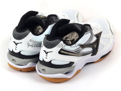 バレーシューズのWAVE STARDOM RX2 です！ ミズノ mizuno ウエーブ