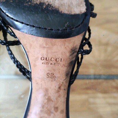 GUCCI Black 8B Leather Casual Slip On Kitten Heel Sandals Straps