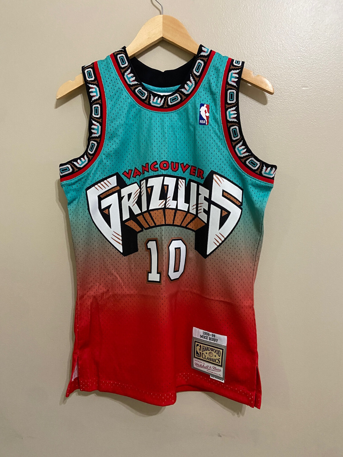 Women's Mitchell & Ness Vancouver Grizzlies NBA Mike Bibby