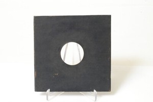 F92725~ Vintage Speed Graphic 4X4 Inch Wood Lens Board – 30.5mm Lens Hole