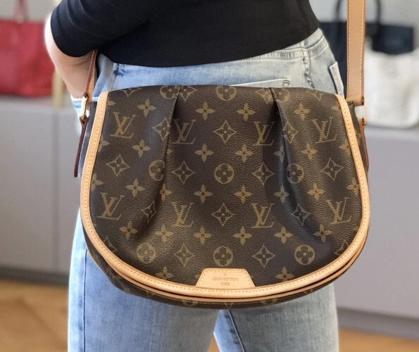 Louis Vuitton Menilmontant Messenger Bag MM Brown Monogram Canvas 