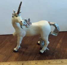 Papo 2002 Enchanted Unicorn Figure - preowned