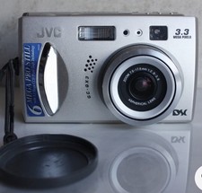 JVC GC-QX3U 3.3MP Compact Digital Camera w/2.3x Optical Zoom Aspherical Lens