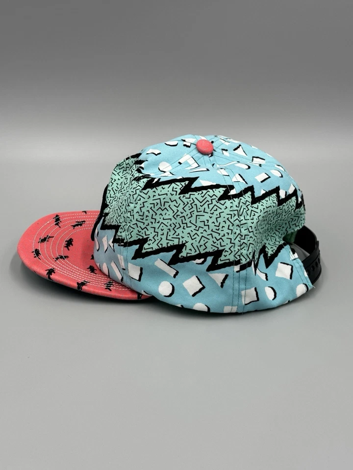 Maui and Sons SnapBack 帽子多色均码可调节 Sup Brah 阅读 — 第 4/4 张图片