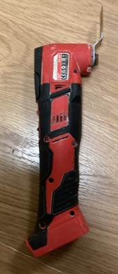 Milwaukee M18 BMT, kompaktes Akku-Multitool, 18 V nur Gehäuse