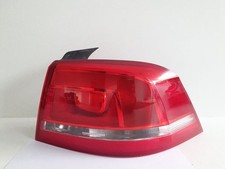 Volkswagen PASSAT B7 2013 Rechts Rückleuchte Heckleuchte 3AE945096F INM18518