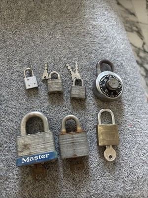 LOT OF 7 Assorted Paddle Lock Master Locks WITH KEYS