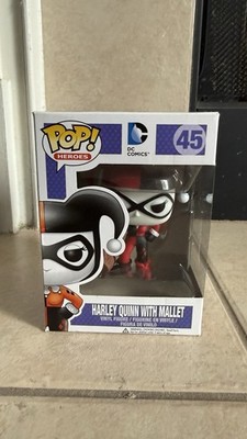 Funko Pop! Vinyl: DC Universe - Harley Quinn (w/ Mallet) #45