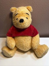 Disney Store Winnie the Pooh Holiday 2002 Plush Jointed Leg Stuffed Bear Vtg