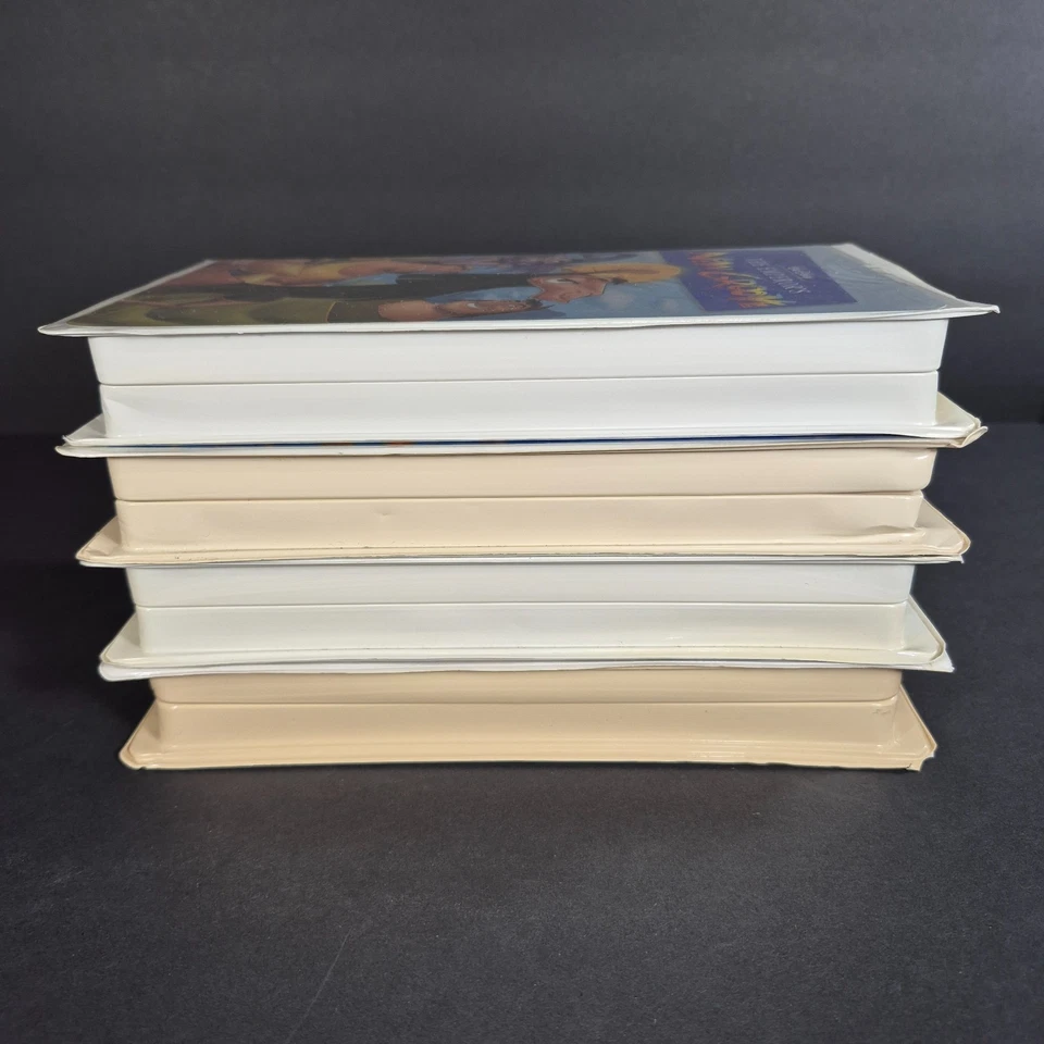 Lot of 4 Disney VHS Emperor's New Groove, Hercules, Tarzan, Sword In The Stone Foto 4 de 4