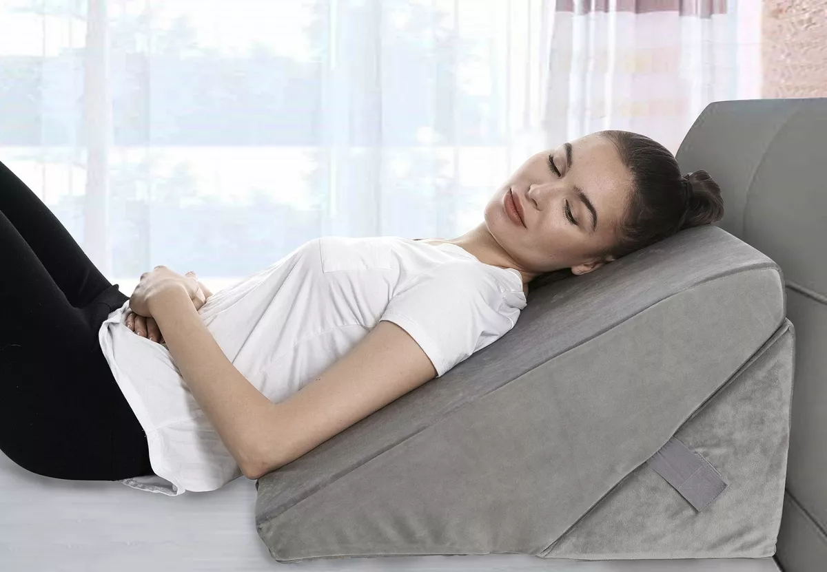 Bed Wedge Pillow Adjustable 9 to 12 Incline, Legs and Back