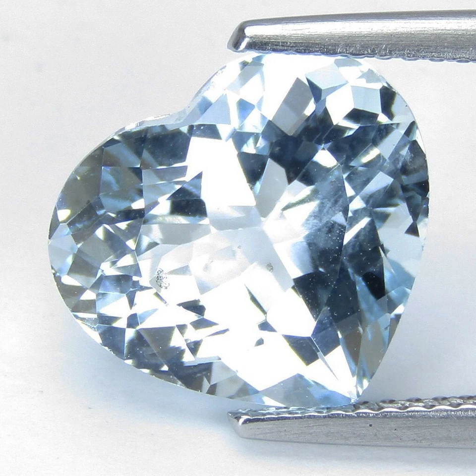 5.72 克拉闪亮天然无加热海蓝宝石心形宝石来自巴西 — 第 3/4 张图片
