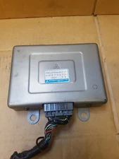 Mitsubishi Glow plug relay ecu MC8566822 K8T73172