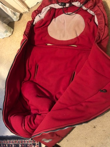 Forro para silla de paseo Bebe Confort rojo - Imagen 5 de 6