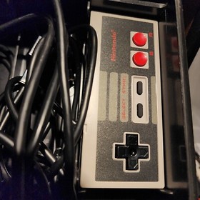 Nintendo NES Console Action Set Complete + NES 2 Drawer 28 game Storage Box. OEM