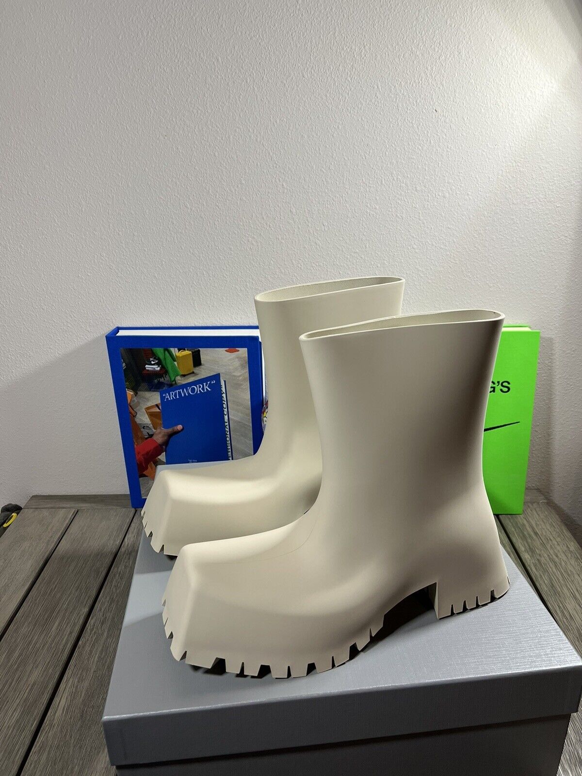 hykleri gips Bevidstløs Balenciaga Trooper Rubber Boots | eBay