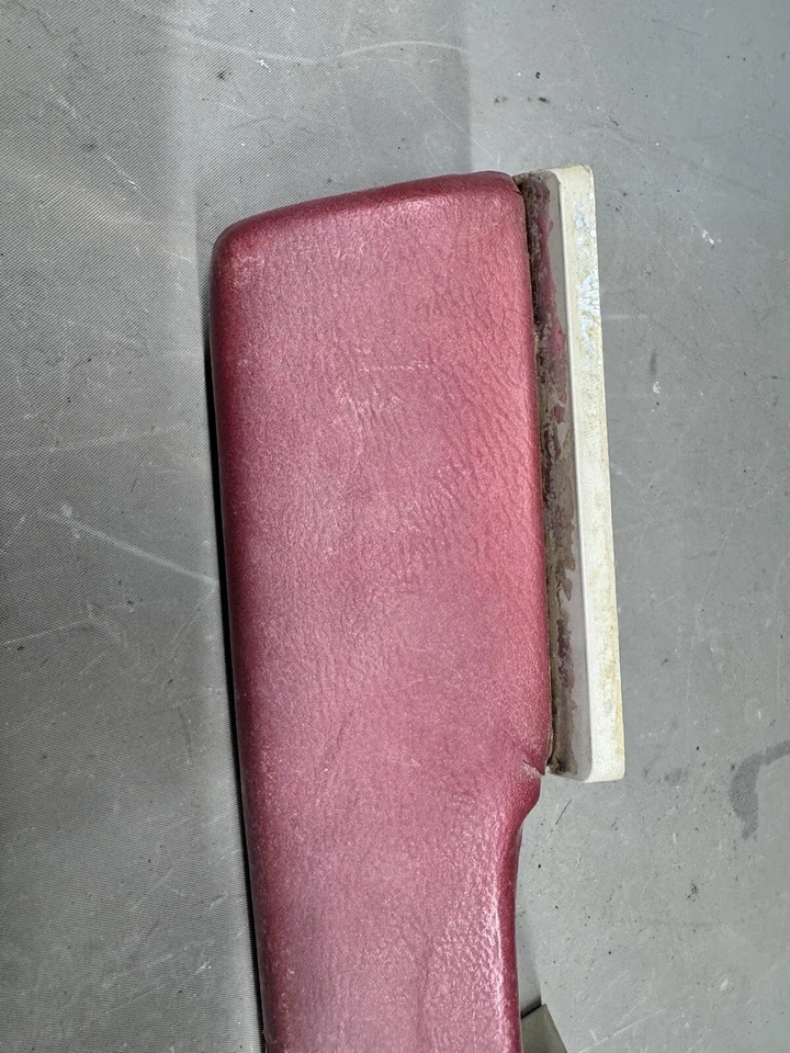 Reposabrazos Chevy Impala 1961-1967 Grand Prix Ninety Eight Wildcat Bonneville Foto 2 de 4