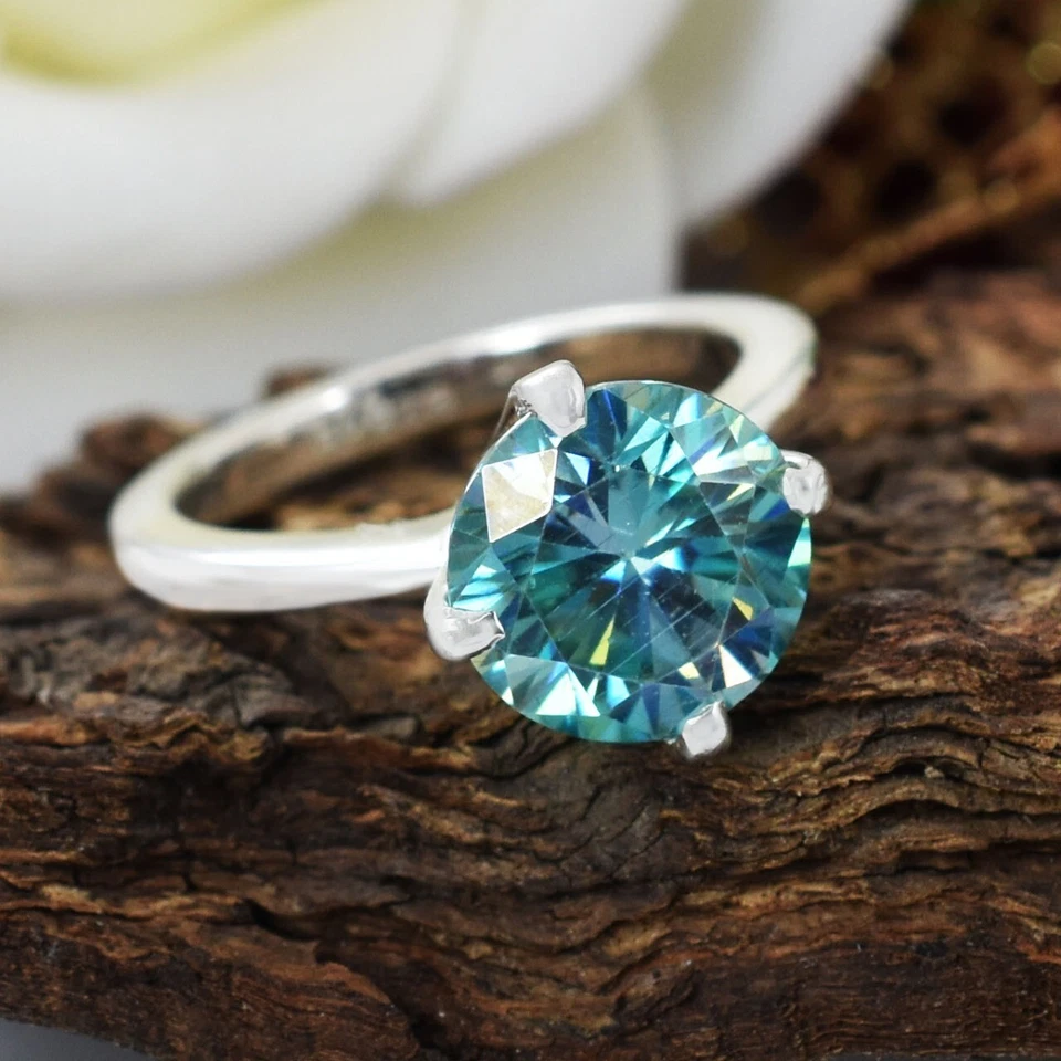 Anillo solitario de diamantes azules certificado de 3,60 quilates en plata 925. Great Shine & Bling Foto 3 de 4