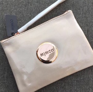 MIMCO PANCAKE PATENT LEATHER MEDIUM POUCH WALLET • AUTHENTIC RRP $99.95