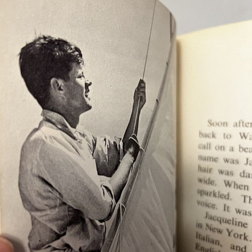 JFK John Kennedy Assassination President Kids Book Children History Jackie - Picture 9 of 10