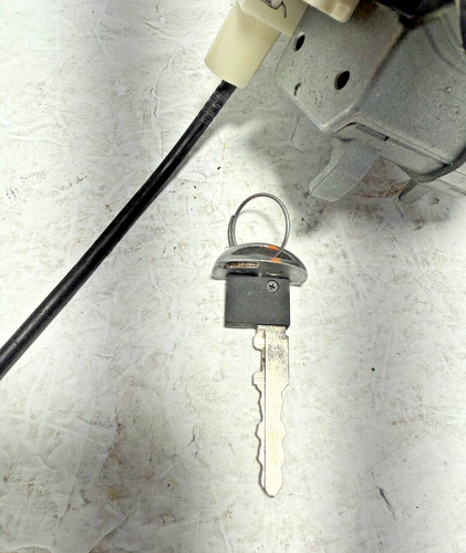 2007-2015 MAZDA CX-9 IGNITION SWITCH LOCK W/KEY & IMMOBILIZER OEM (2011 MAZDA) - Picture 3 of 7