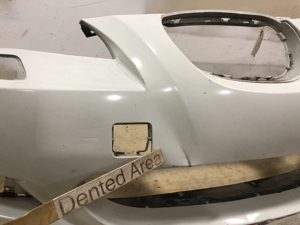 BMW 528i/528xi/535xi/535xi/535i 2008-2010 base sin paquete M sin sensores parachoques delantero Foto 4 de 4