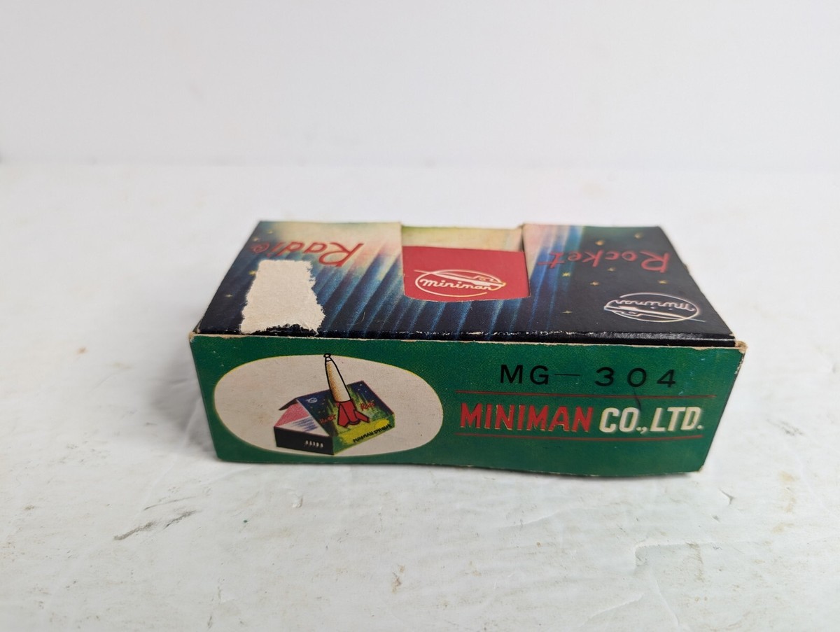 Vintage 1960 ROCKET RADIO crystal Germanium Radio MG-304