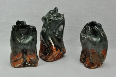 Set of 3 Art Deco vases, signed GUELCHER. The tallest 9  high (BI#MK/0417)