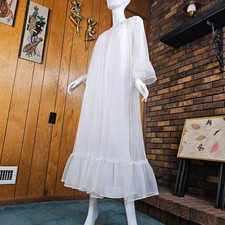 Vtg 50s Cheesecake Bridal White Sheer Chiffon Nylon Peignoir Nightgown Set OS