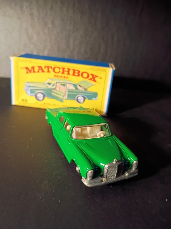 Matchbox #46C Mercedes Benz 300 SE 1968 Green In Solid Original E4 Box - Image 3 of 4