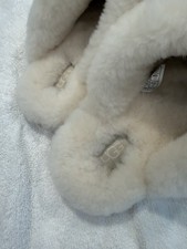 Brand New UGG Scuffette II Slippers Size EU 40 / US Women s 9 Sand