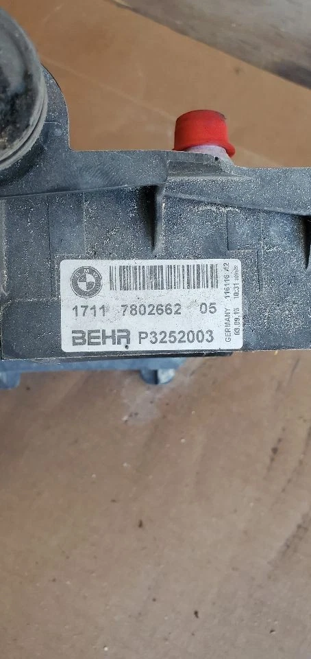 Radiator Auxiliary Left Hand Fender Mounted Fits 12-19 BMW 640i 1141788 Foto 4 de 4