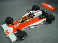PMA Minichamps 1/18 1977 McLaren Ford M23 British GP G. Villeneuve #40 (Y270)