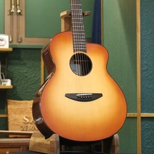 Chitarra acustica Baden A-SR-SB-NVS-LC-LTD Solid Top usata con borsa gig