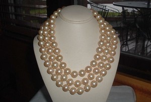 knotted creme strand pearl necklace