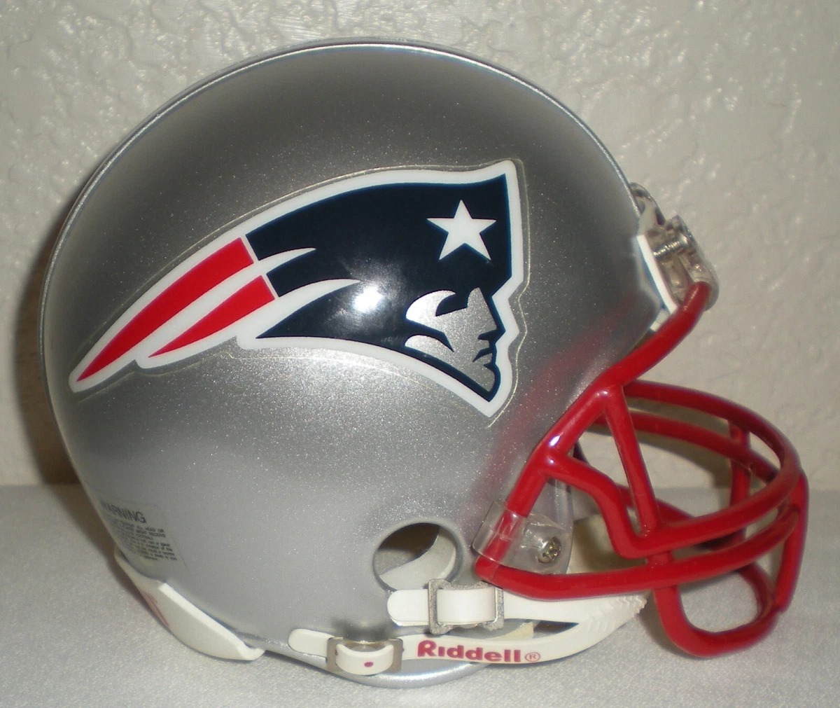 Riddell New England Patriots 3 5 8 Football Mini Helmet Used