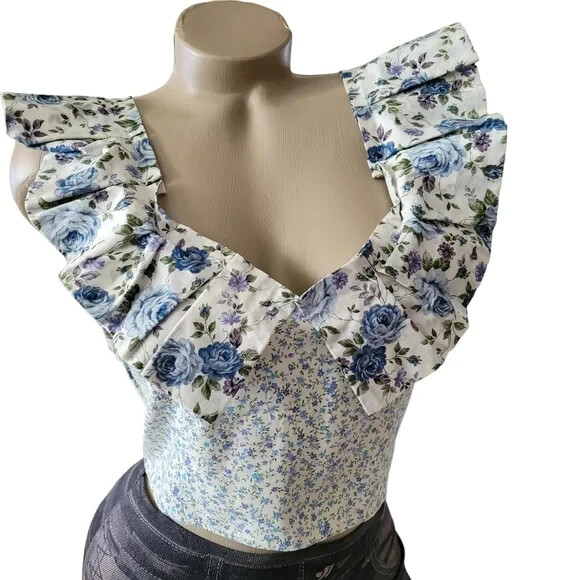 Petersyn Sybil Cropped Floral Smocked Top Size L NWOT